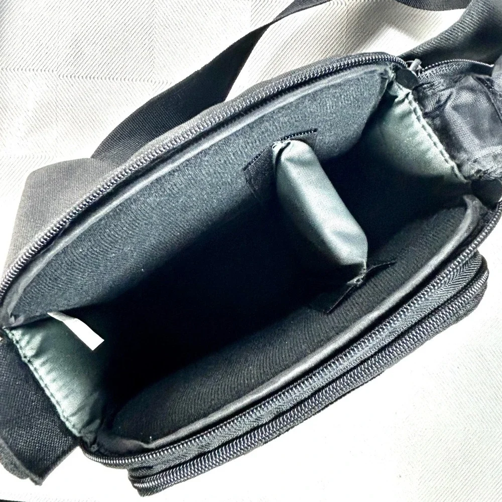 Case Logic Black Padded Camera Carrying Case Fanny Pack Adjustable Compartments